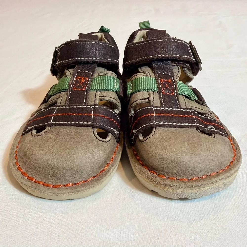 Stride Rite Medallion Sandals Boys 9 Harrison Leather Velcro Closed-Toe Sandals